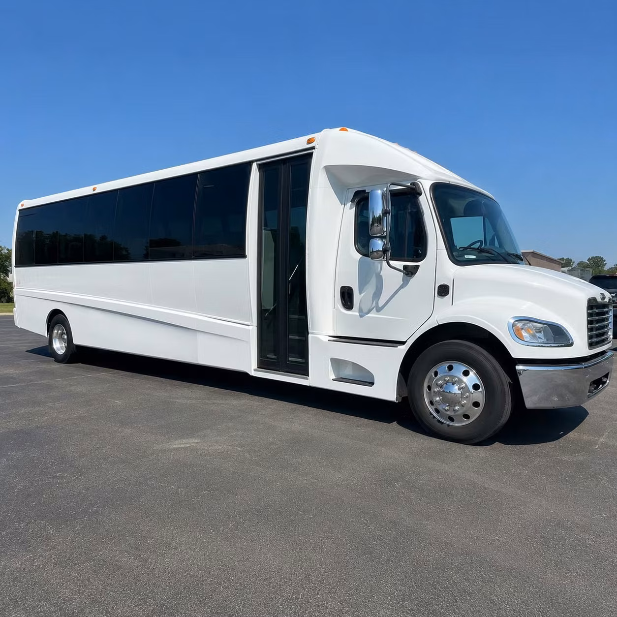 18 passenger minibus
