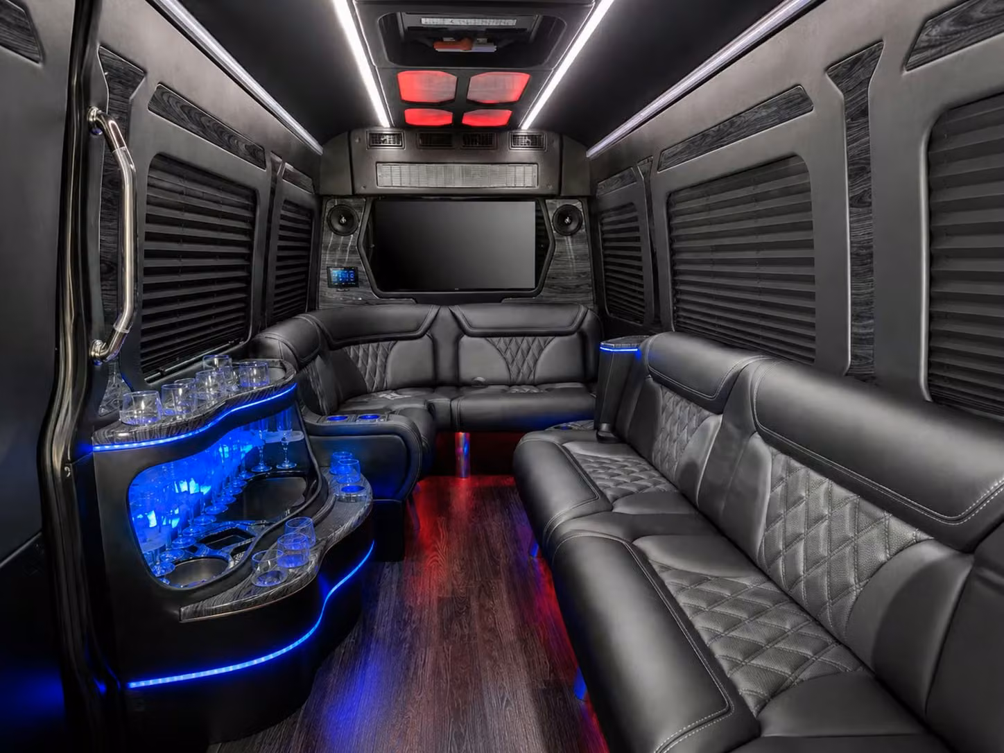 airport transfers and deployment transportation for military personnel in mission viejo
