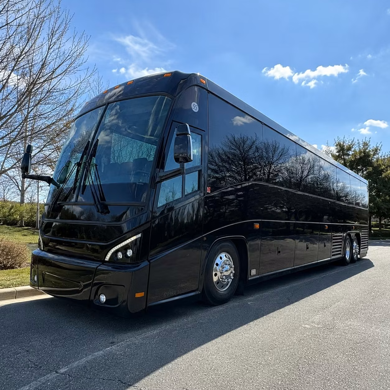 dod compliant group transportation for military events and ceremonies